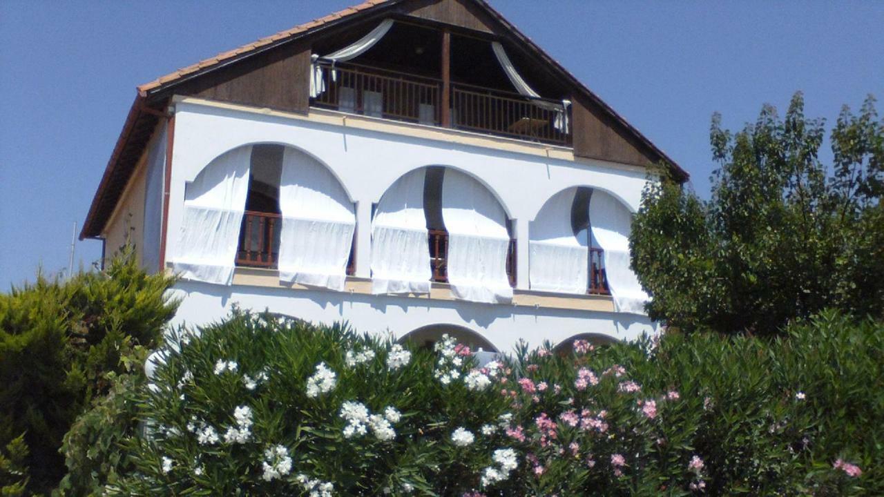 Villa Iris Vrasná Kültér fotó