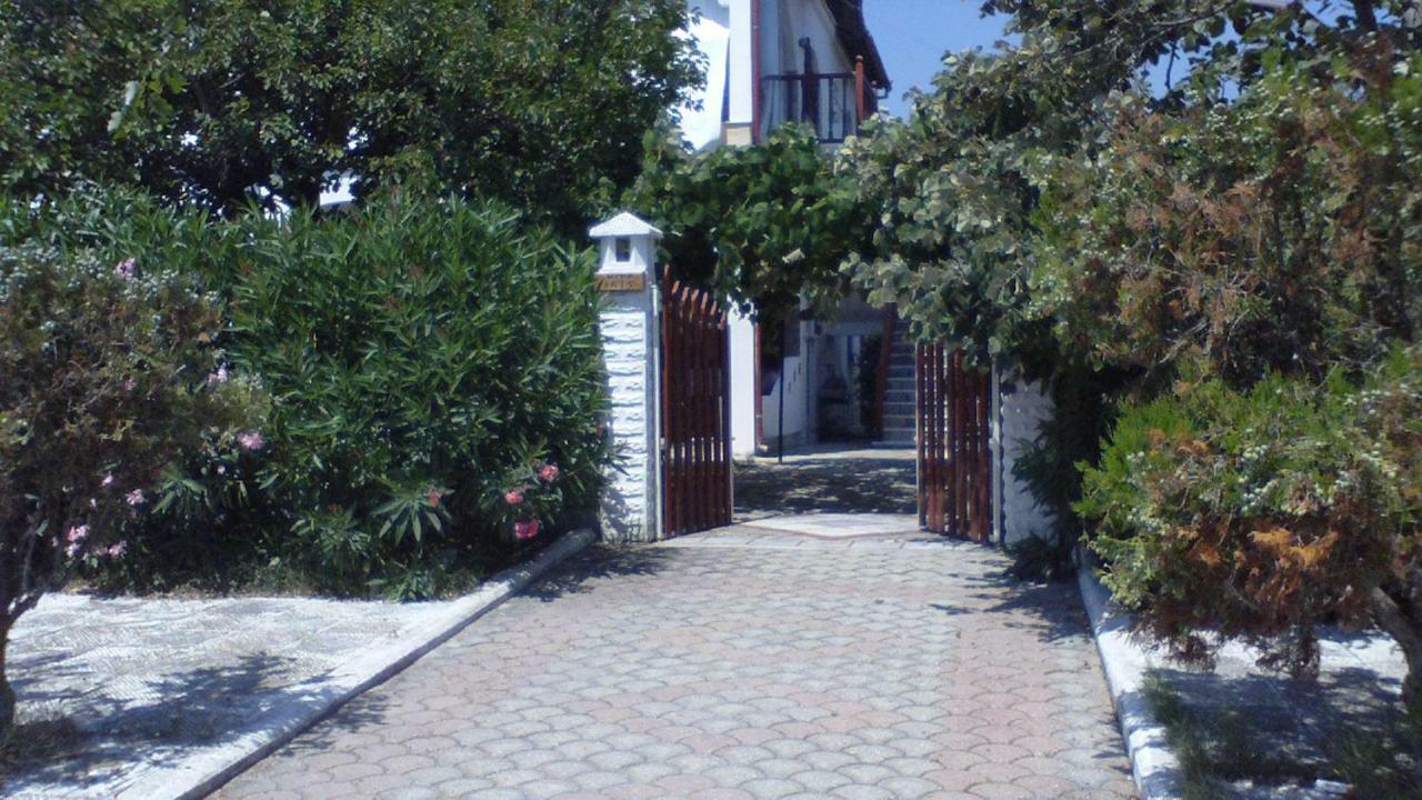 Villa Iris Vrasná Kültér fotó